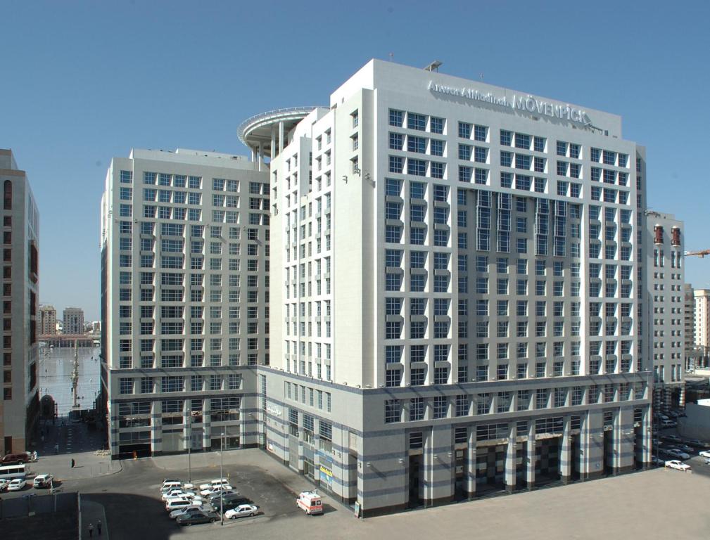 Diamond 5 Star Umrah Package - Image 1